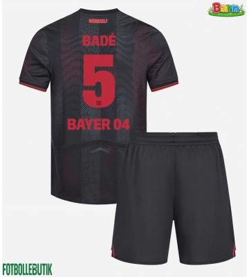 Bayer Leverkusen Loic Bade #5 Hemmaställ Barn 2025-26 Kortärmad (+ Korta byxor)